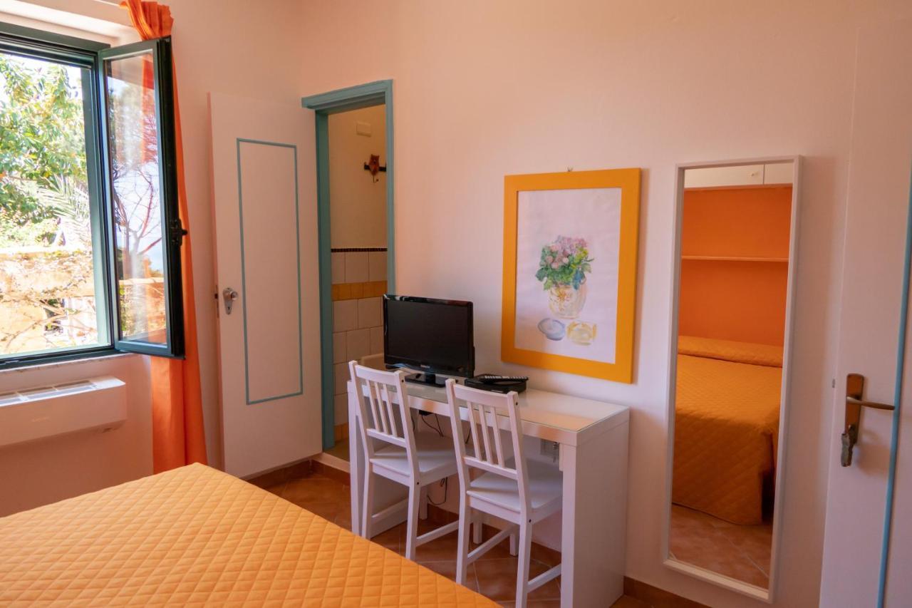 B&B Giglio Di Mare 卡拉·利贝罗托 外观 照片